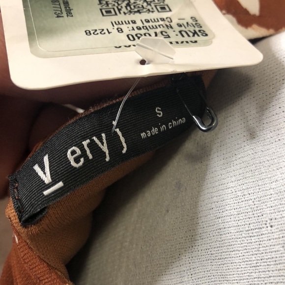 V ery j brown and white sheer long sleeve mini dress size small - Picture 8 of 10